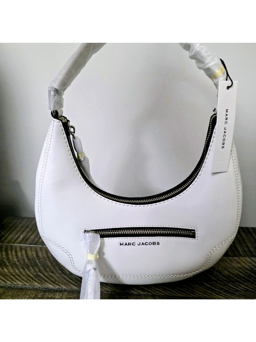 New Marc Jacobs Small Crinkle crescent shoulder bag White